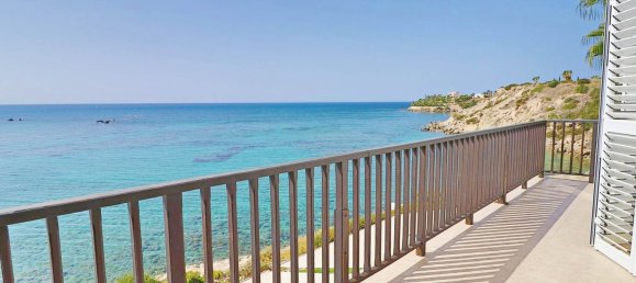 4 bedrooms Villa in Coral Bay, Cyprus No. 21854 16