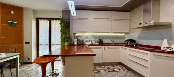 6 Schlafzimmer Villa in San Marzano Oliveto, Italy, Nr. 360988 16