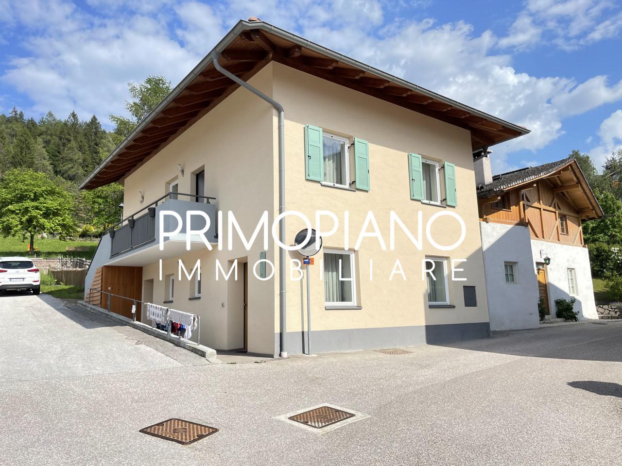 Casa de 7 habitaciónes en Amblar-Don, Italy No. 169275