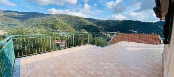 3 rooms Apartment in Diano Marina, Italy No. 267565 3