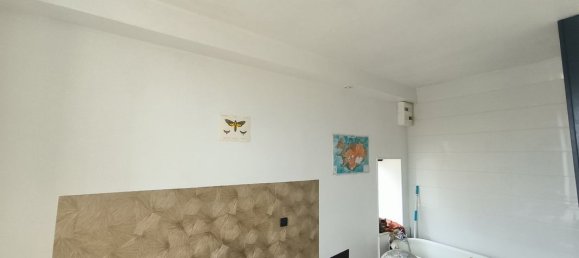 3 bedrooms House in Niort, France No. 102937 11