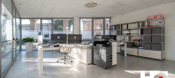 1 room Commercial property in Ospitaletto, Italy No. 58539 6