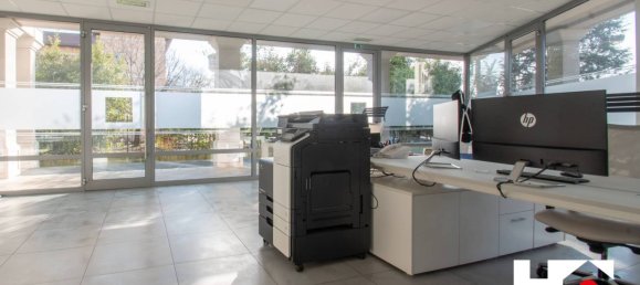 1 room Commercial property in Ospitaletto, Italy No. 58539 5