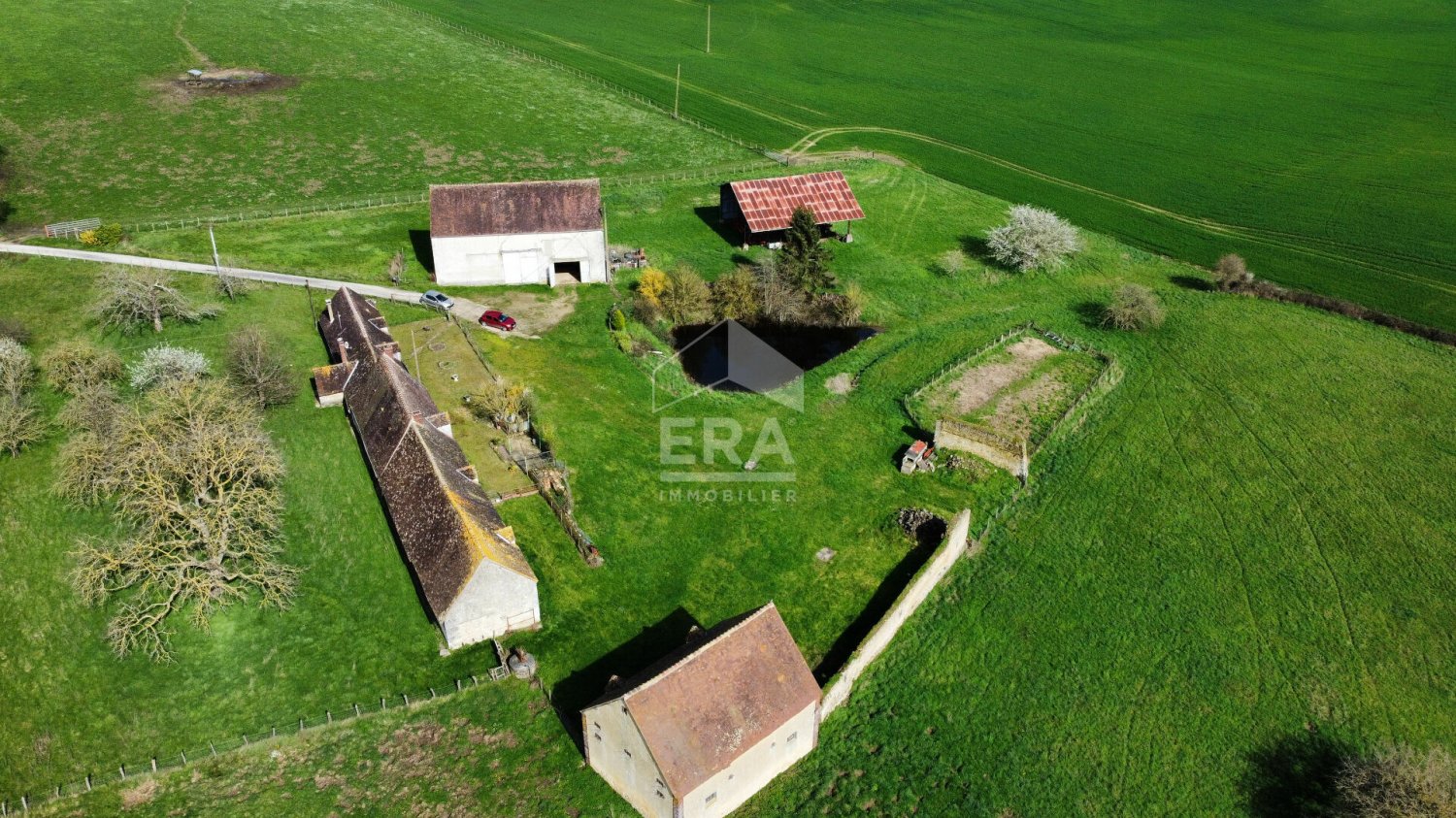 3 bedrooms House in Nogent-le-Rotrou, France No. 68806