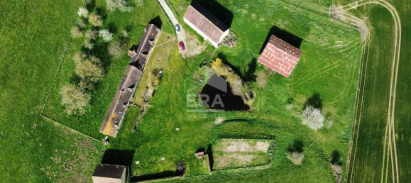 3 bedrooms House in Nogent-le-Rotrou, France No. 68806 8