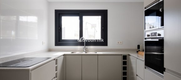 5 Schlafzimmer Stadthaus in Marbella, Spain, Nr. 140249 8