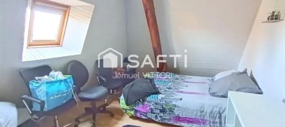 6 bedrooms House in Mayenne, France No. 305705 16