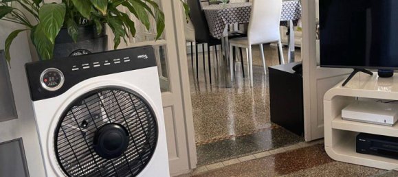 Квартира с 3 спальнями в Тулон, Франция № 333967 5