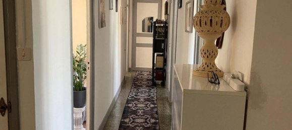 Квартира с 3 спальнями в Тулон, Франция № 333967 4