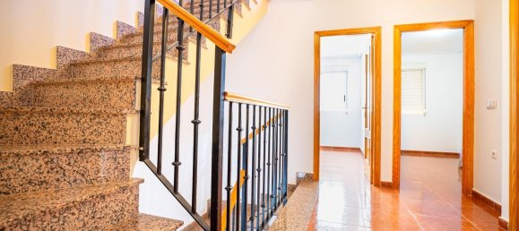 3 bedrooms Townhouse in La Vall d'Uixo, Spain No. 146769 5