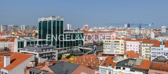 2 rooms Office in Lisbon, Portugal No. 12909 15