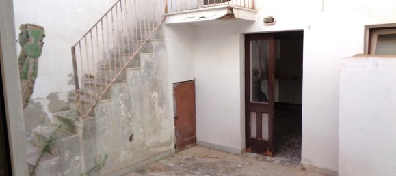 Casa de 4 divisões em Matino, Italy N.º 238273 36