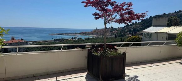 Dúplex de 3 dormitorios en Menton, France No. 285022 4