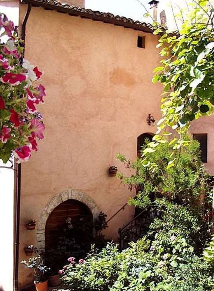 6 bedrooms Apartment in Trevi, Italy No. 353156