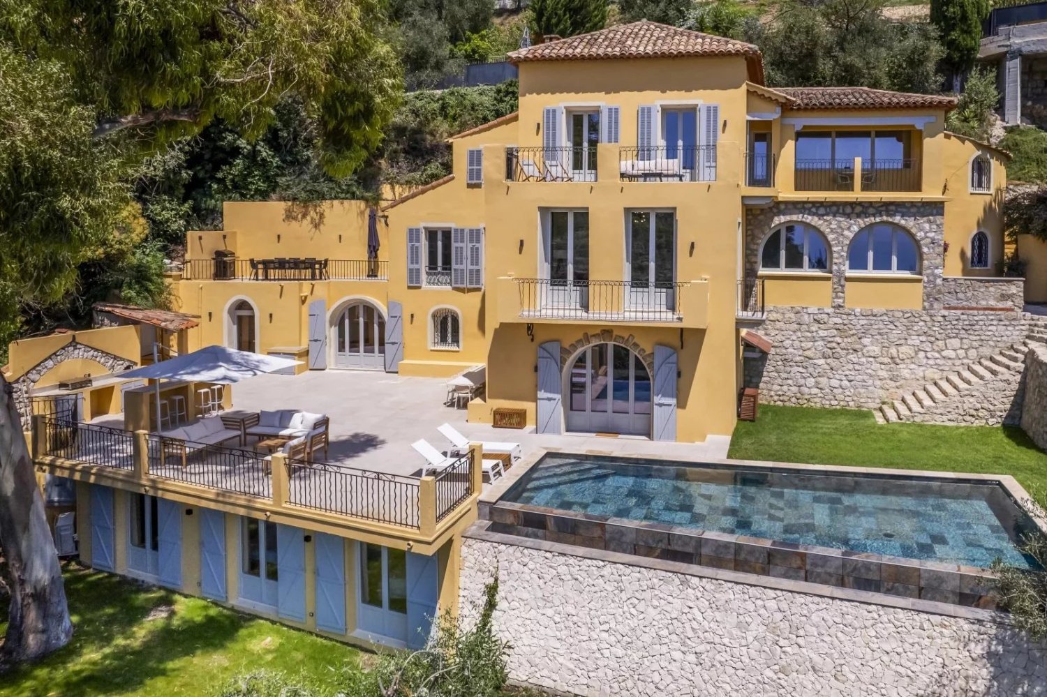 7 bedrooms Villa in Villefranche-sur-Mer, France No. 151