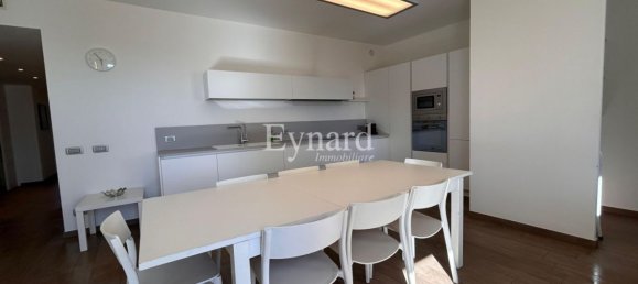 4 bedrooms Apartment in Bergamo, Italy No. 364765 18