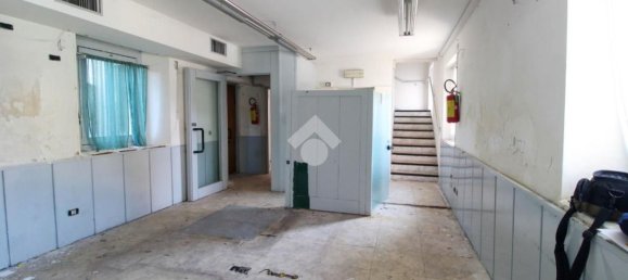 Gewerbliche Immobilie in San Zenone al Lambro, Italy 165m², Nr. 116565 5