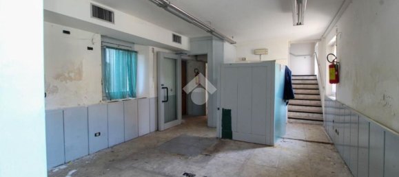 Gewerbliche Immobilie in San Zenone al Lambro, Italy 165m², Nr. 116565 8