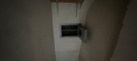 122m² Office in Perugia, Italy No. 168288 14