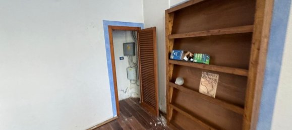 122m² Office in Perugia, Italy No. 168288 13