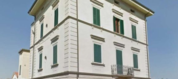 4 rooms Apartment in Santa Croce sull'Arno, Italy No. 197275 10