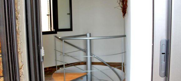 2 Schlafzimmer Property in Karystos, Greece, Nr. 7652 17