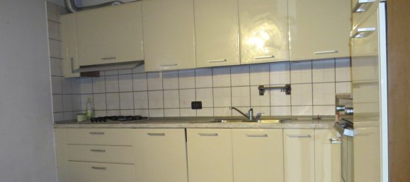 6 rooms Duplex in Udine, Italy No. 94692 5