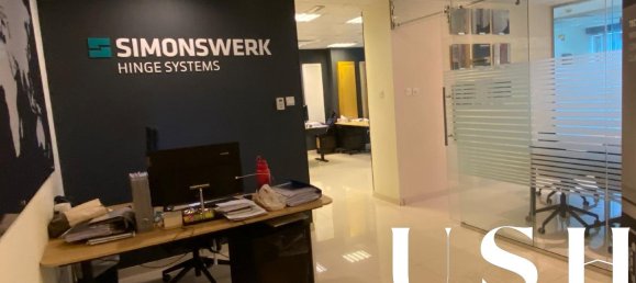 Bureau à Jumeirah Lake Towers, UAE 102m² No. 97810 2