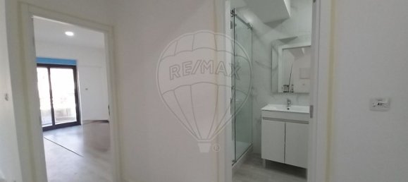 3 bedrooms Duplex in Costa da Caparica, Portugal No. 30523 16