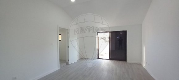 3 bedrooms Duplex in Costa da Caparica, Portugal No. 30523 31