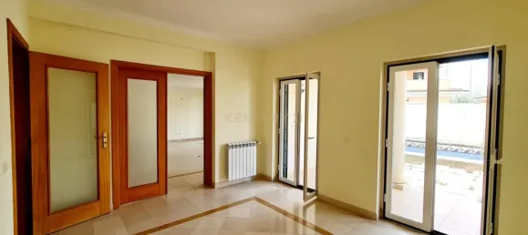 4 غرف نوم فيلا في Samora Correia, Portugal رقم 143573 9