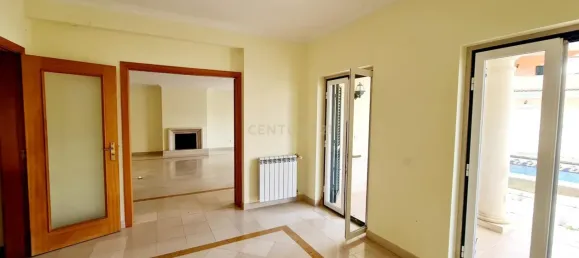 4 غرف نوم فيلا في Samora Correia, Portugal رقم 143573 8