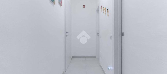 2 bedrooms Apartment in Cisliano, Italy No. 361756 17