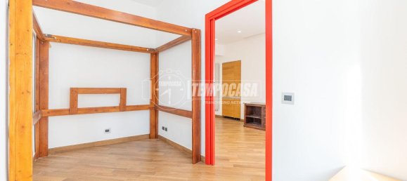 3غرفة شقة في Rome, Italy رقم 14791 13