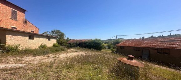 Casa de 5 habitaciónes en Montepulciano, Italy No. 301012 10