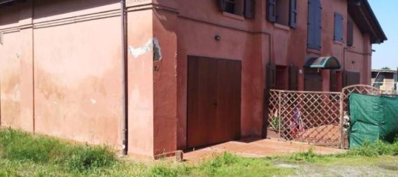 5 rooms Villa in Modena, Italy No. 36357 5
