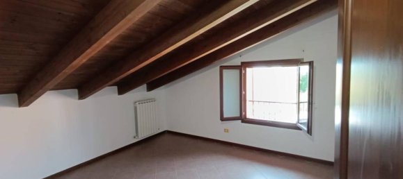 5 rooms Villa in Modena, Italy No. 36357 17