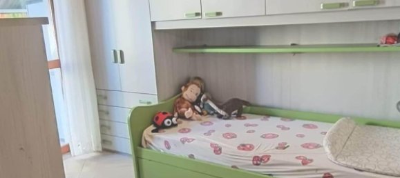 Квартира с 3 комнатами в Каррара, Италия № 31123 23