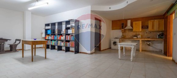 3 Schlafzimmer Haus in Valenzano, Italy, Nr. 90263 40