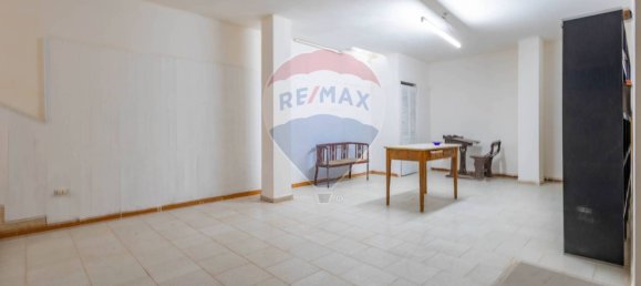 3 Schlafzimmer Haus in Valenzano, Italy, Nr. 90263 41