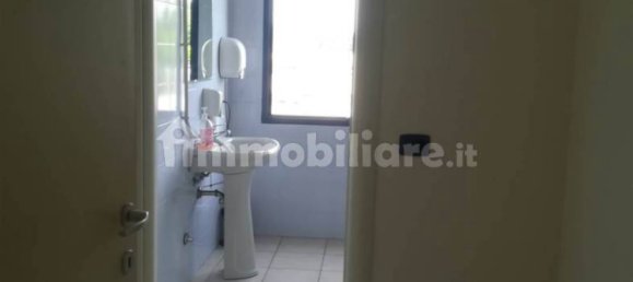 3 rooms Office in Terni, Italy No. 307033 7