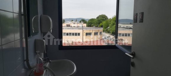 3 rooms Office in Terni, Italy No. 307033 9