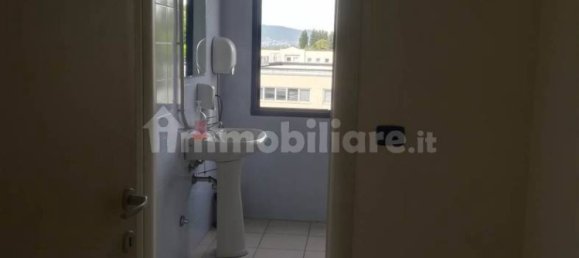 3 rooms Office in Terni, Italy No. 307033 8