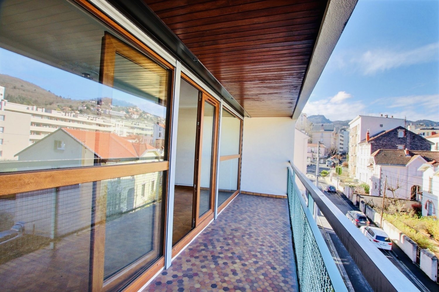 Квартира с 3 спальнями в Шамальер, Франция № 195590