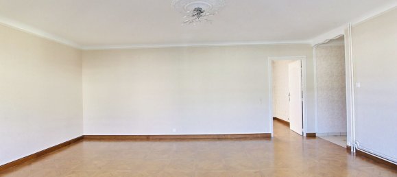 Квартира с 3 спальнями в Шамальер, Франция № 195590 4