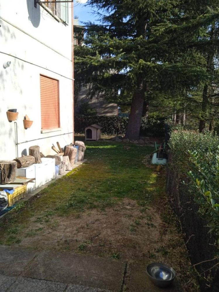 2 bedrooms Apartment in Loiano, Italy No. 141006