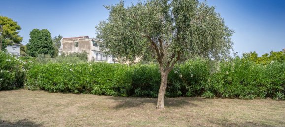 5 rooms Villa in Naples, Italy No. 353355 22