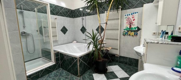 Casa de 11 divisões em Pottenstein, Austria N.º 174377 21