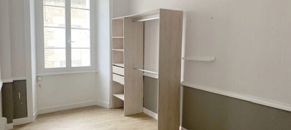 Apartamento de 3 dormitorios en Pontivy, France No. 40780 8