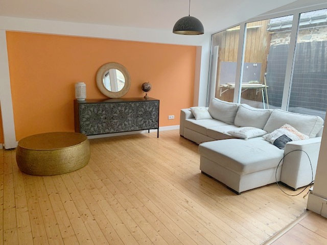 Apartamento de 3 dormitorios en Pontivy, France No. 40780